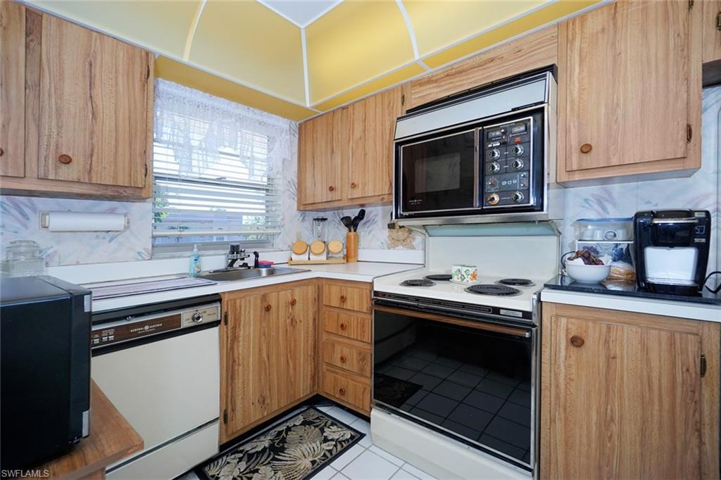 FOREST LAKES GOLF AND TENNIS CLUB - Residential