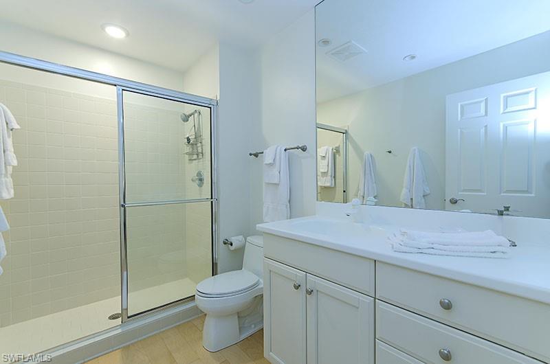 WILD PINES - Residential Lease