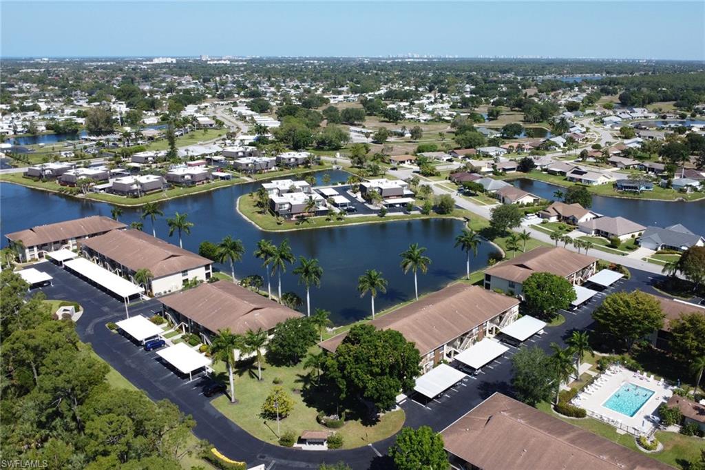 FOUNTAINS V - Residential