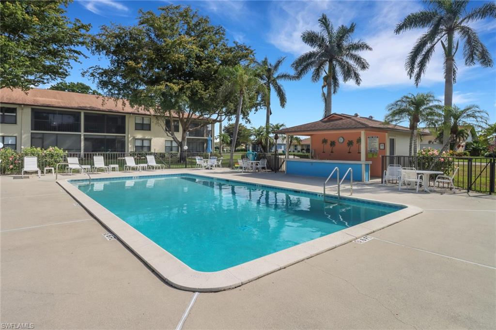 FOUNTAINS V - Residential