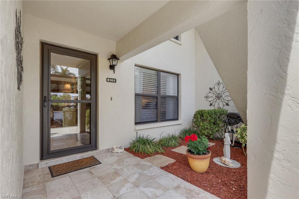 FOUNTAINS V - Residential