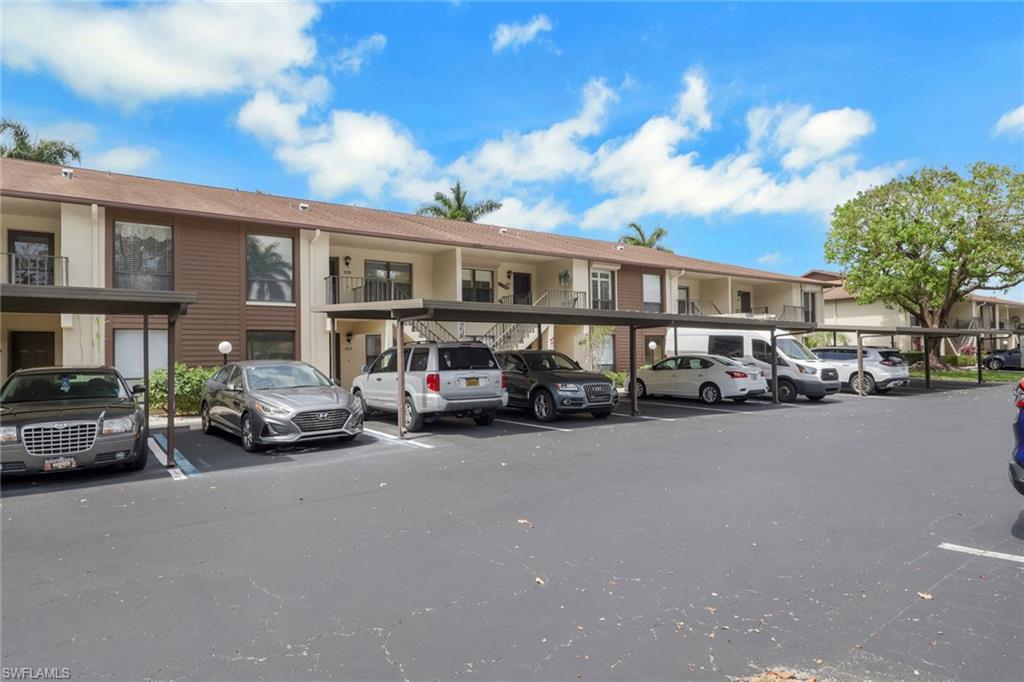 FOUNTAINS V - Residential