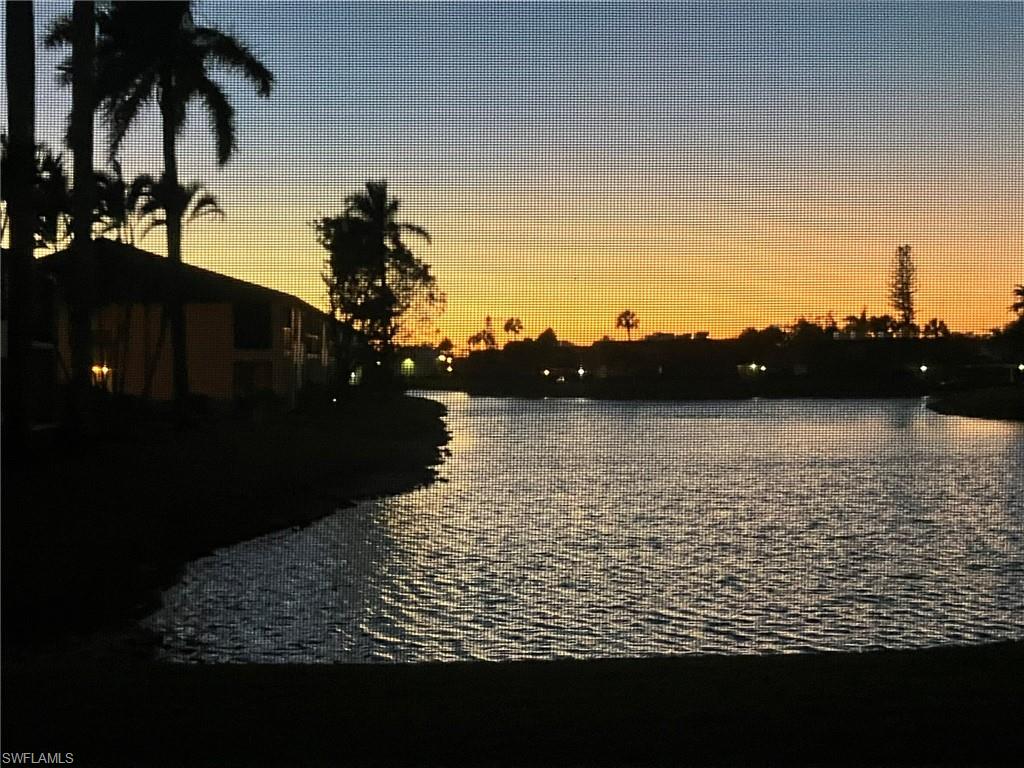 FOUNTAINS V - Residential