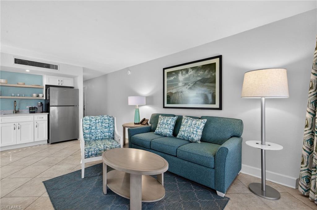 COTTAGE COLONY WEST CONDO - Residential