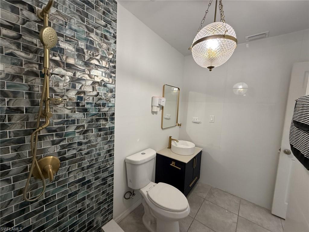 NORTH FORT MYERS - Residential