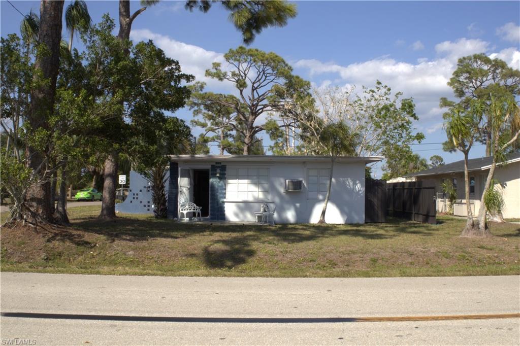NORTH FORT MYERS - Residential