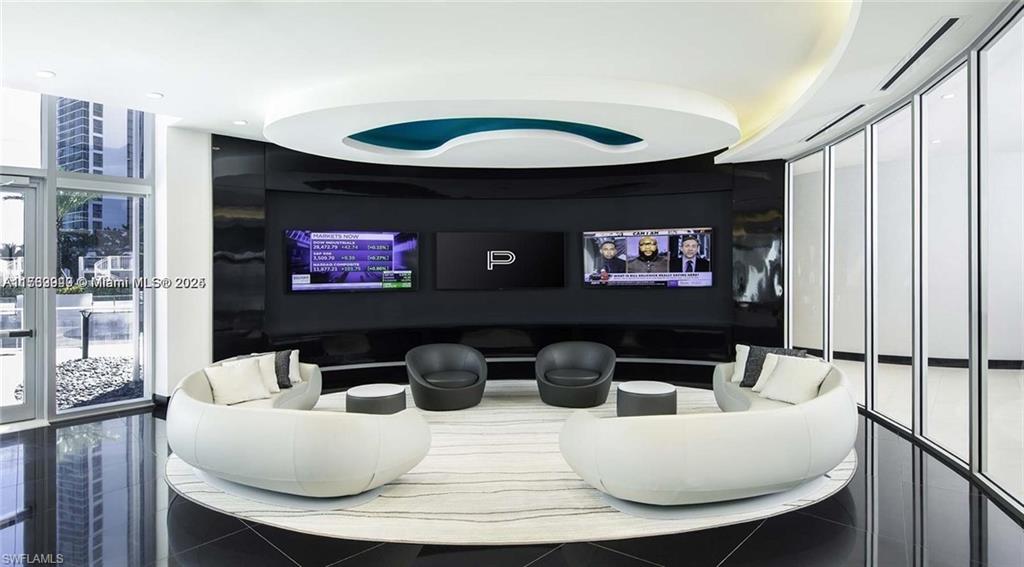 PAR 4 CONDO - Residential