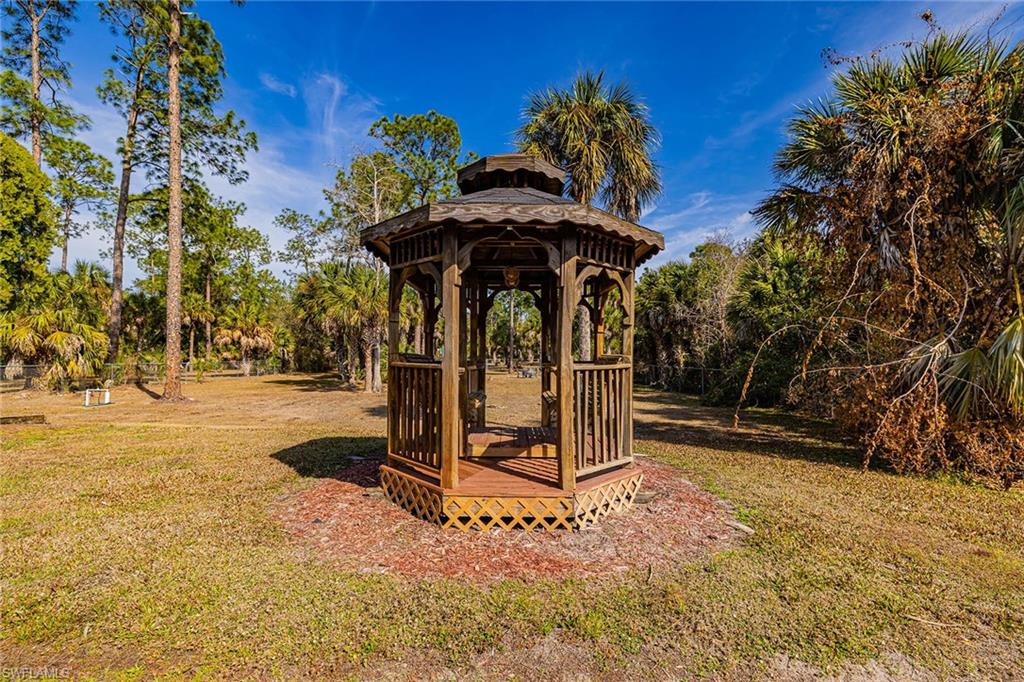 GOLDEN GATE ESTATES - Residential