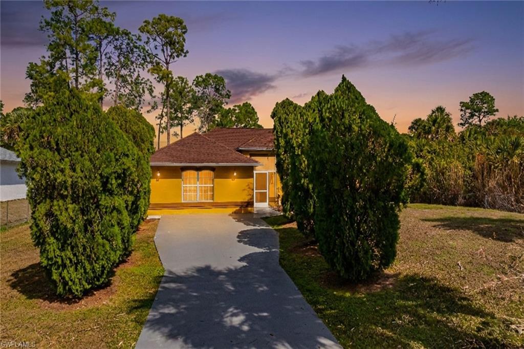 GOLDEN GATE ESTATES - Residential