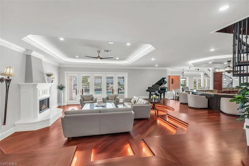 Marco Island, Florida 34145, United States, 4 Bedrooms Bedrooms, ,4 BathroomsBathrooms,Residential,Active,103502