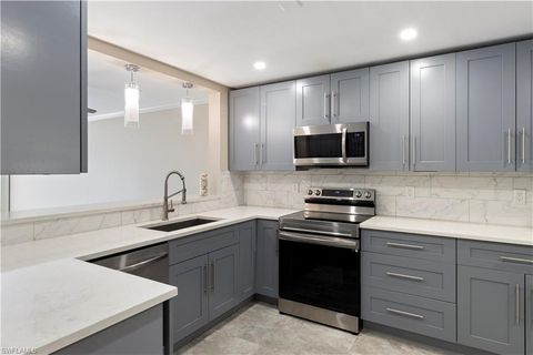 776 Landover CIR 101 NAPLES FL 34104