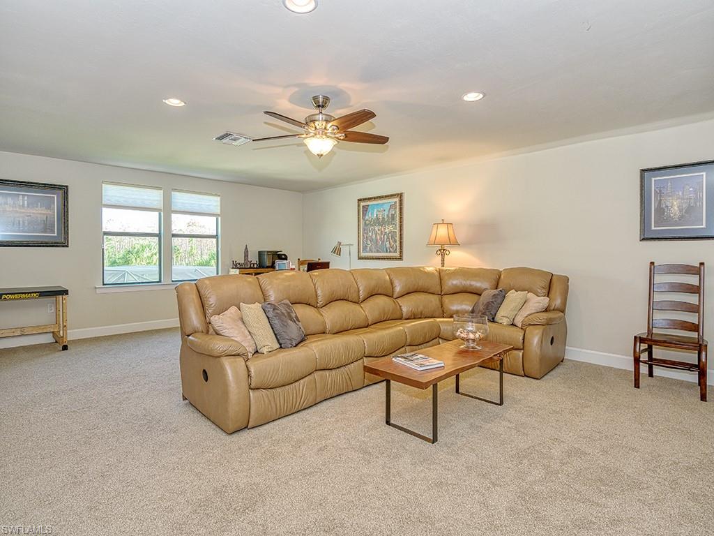 WINDING CYPRESS - Residential