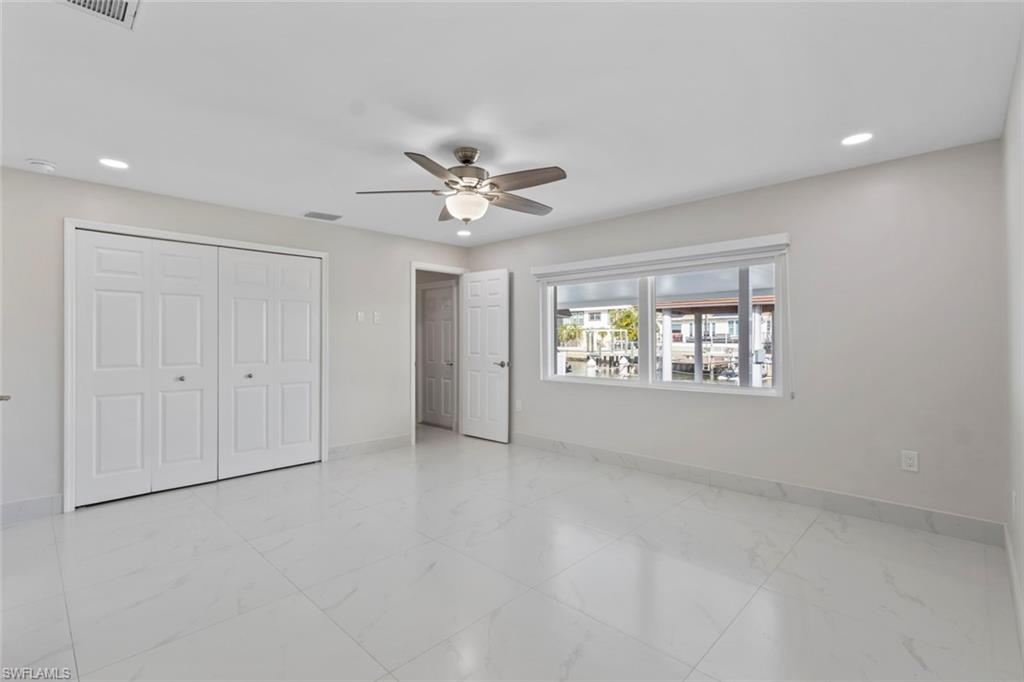 FAIRVIEW ISLES - Residential