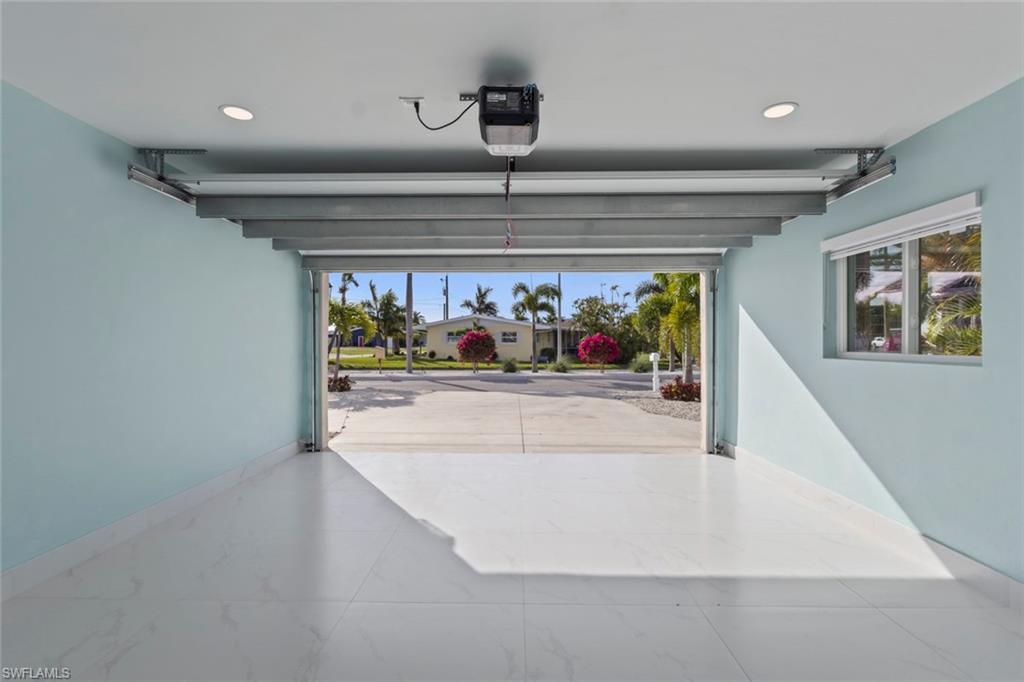 FAIRVIEW ISLES - Residential