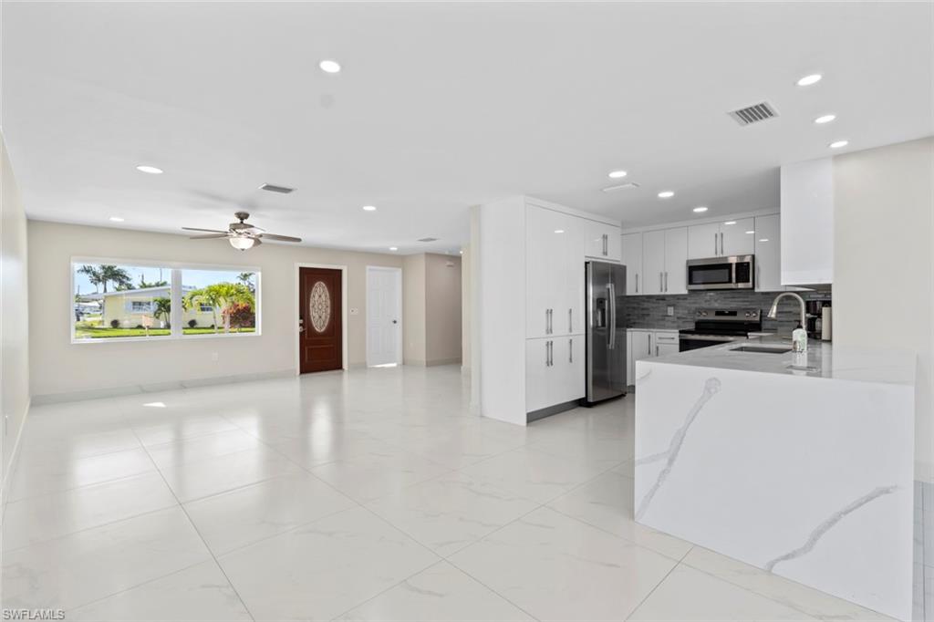 FAIRVIEW ISLES - Residential