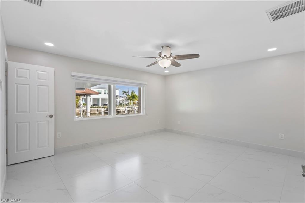 FAIRVIEW ISLES - Residential