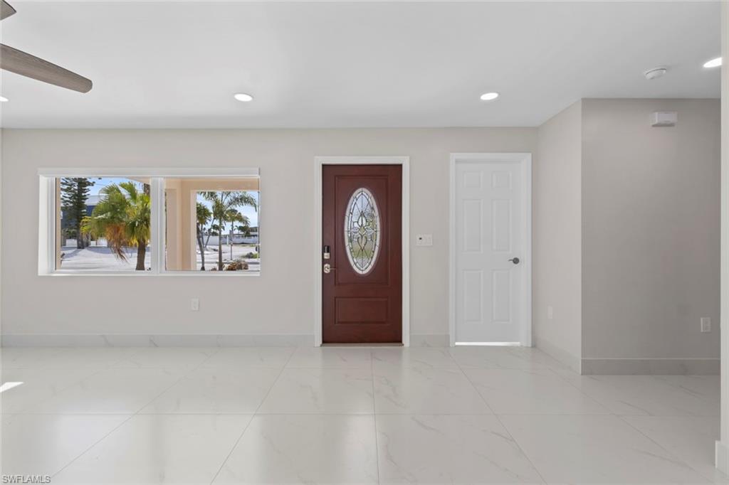 FAIRVIEW ISLES - Residential