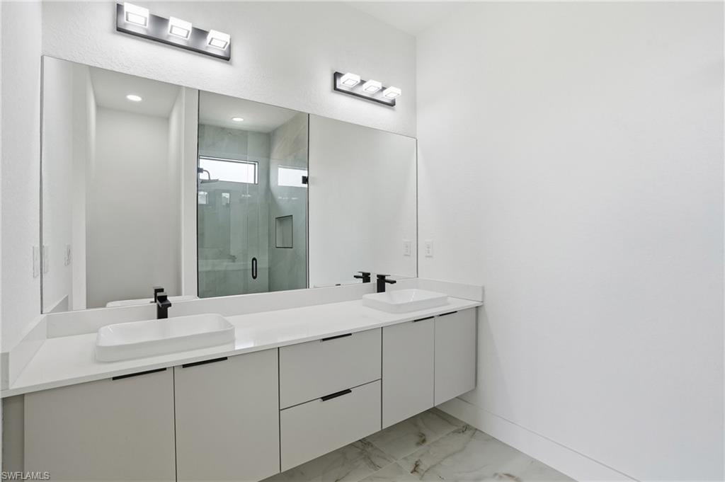 PORT LABELLE - Residential