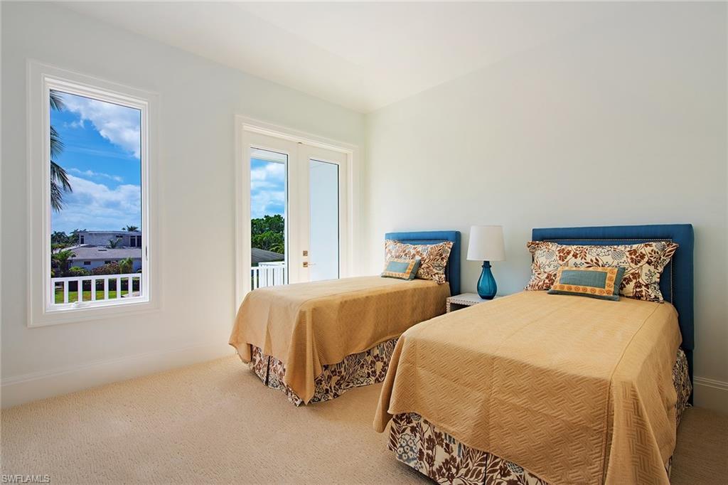 ROYAL HARBOR - Residential