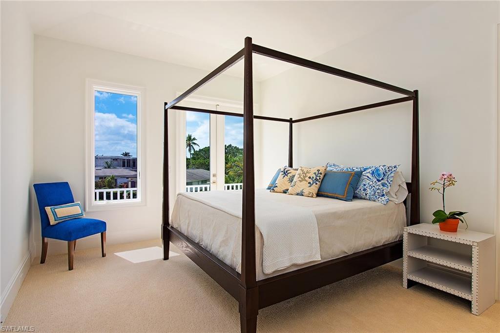 ROYAL HARBOR - Residential