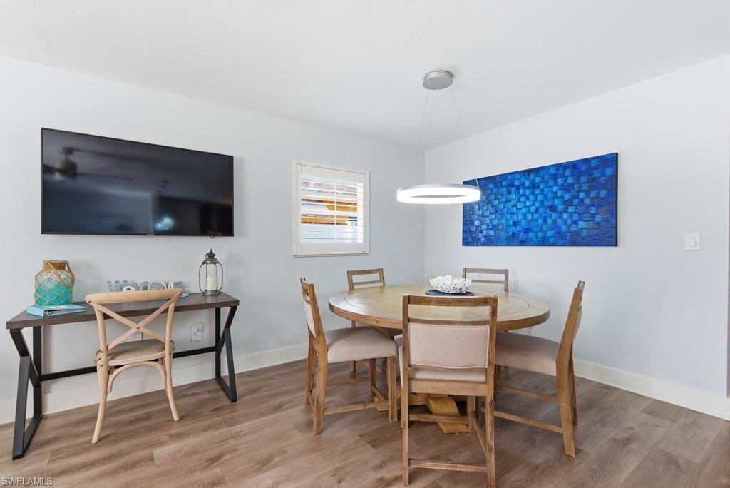 NAPLES PARK - Residential