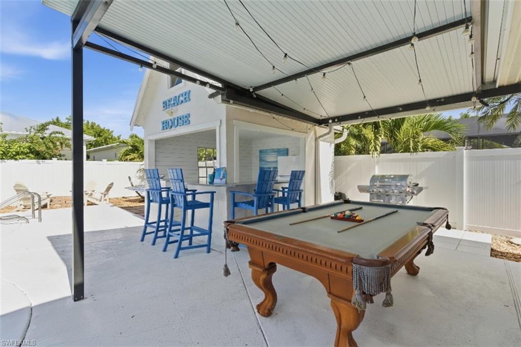 NAPLES PARK - Residential