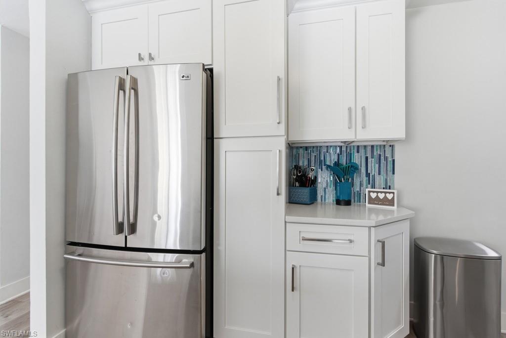 NAPLES PARK - Residential