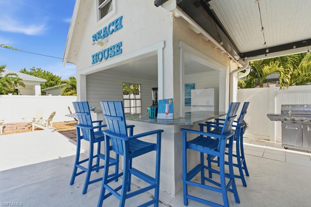 NAPLES PARK - Residential