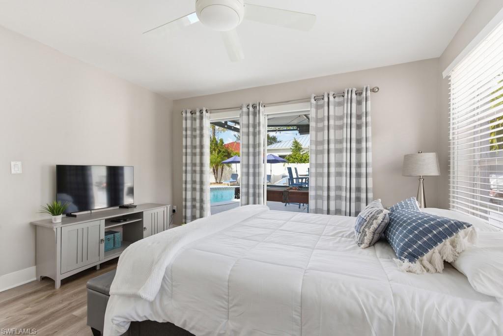 NAPLES PARK - Residential