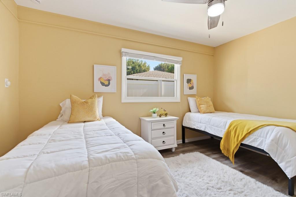 NAPLES PARK - Residential