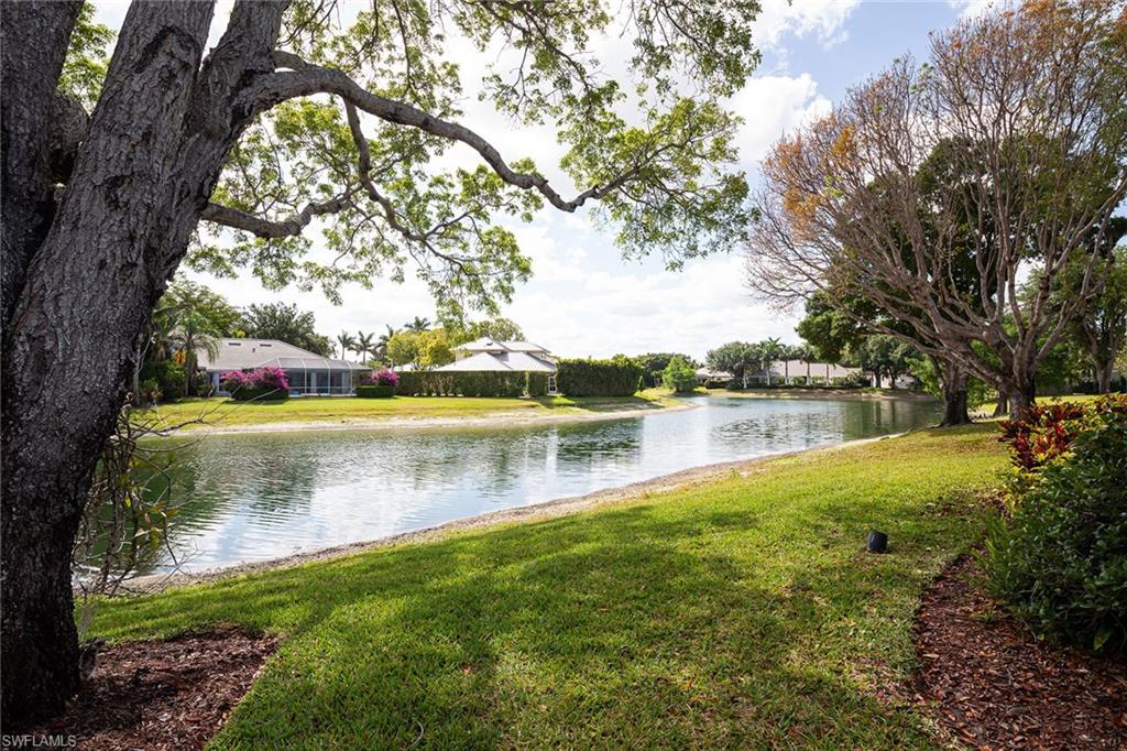 7996 Beaumont CT