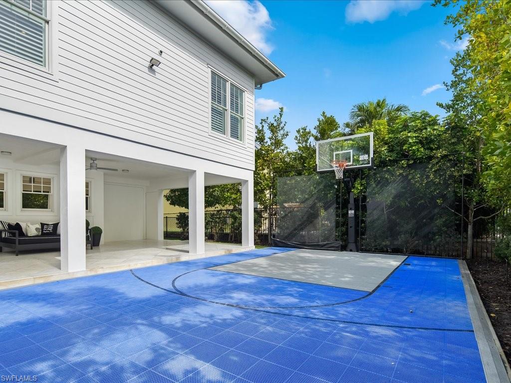 140 3rd AVE S