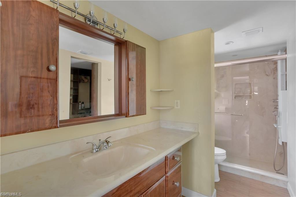 EDEN HOUSE CONDO - Residential