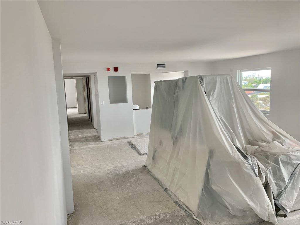 EDEN HOUSE CONDO - Residential