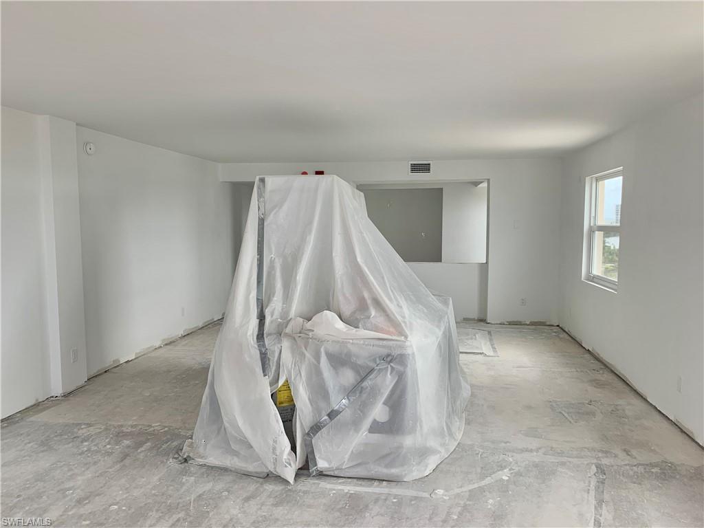 EDEN HOUSE CONDO - Residential