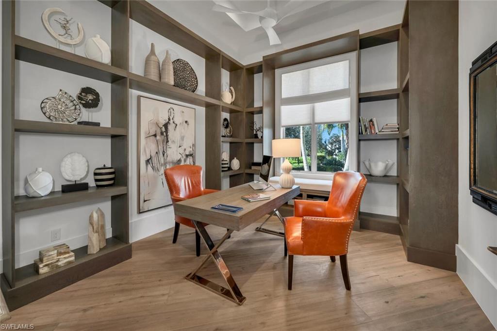 BAY WOODS - Residential