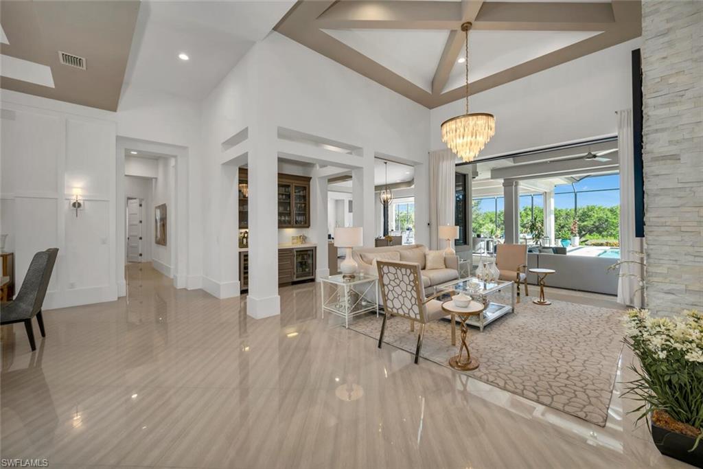 BAY WOODS - Residential