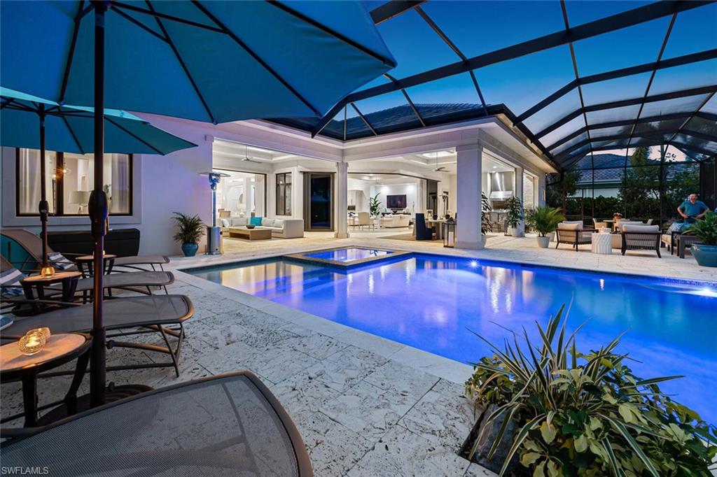 BAY WOODS - Residential