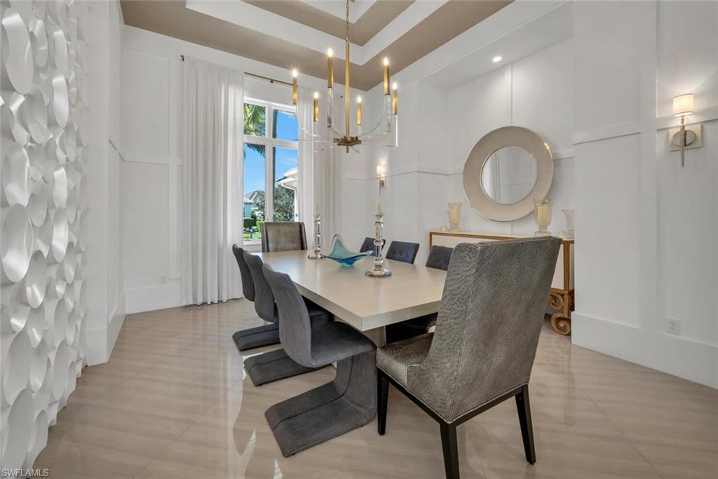 BAY WOODS - Residential