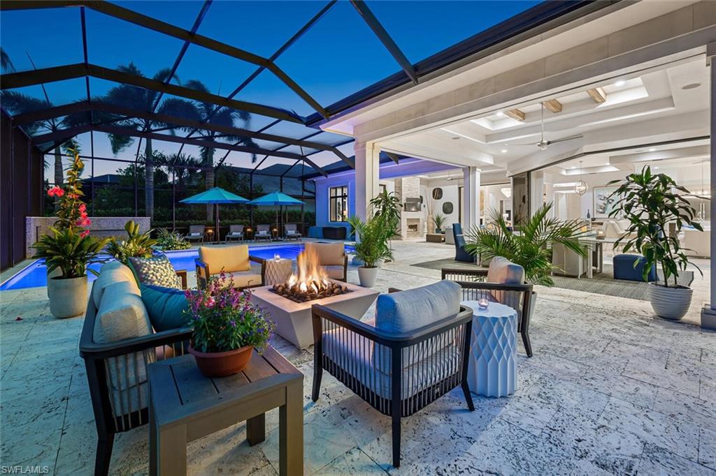 BAY WOODS - Residential