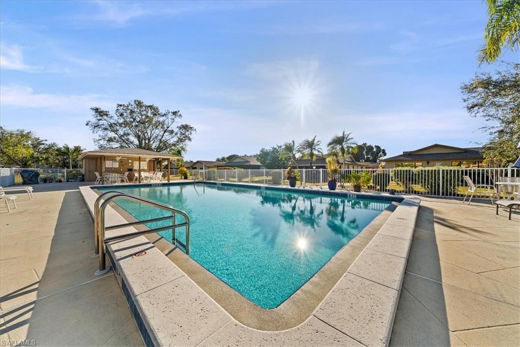 WHISKEY CREEK VILLAGE GREEN - Residential