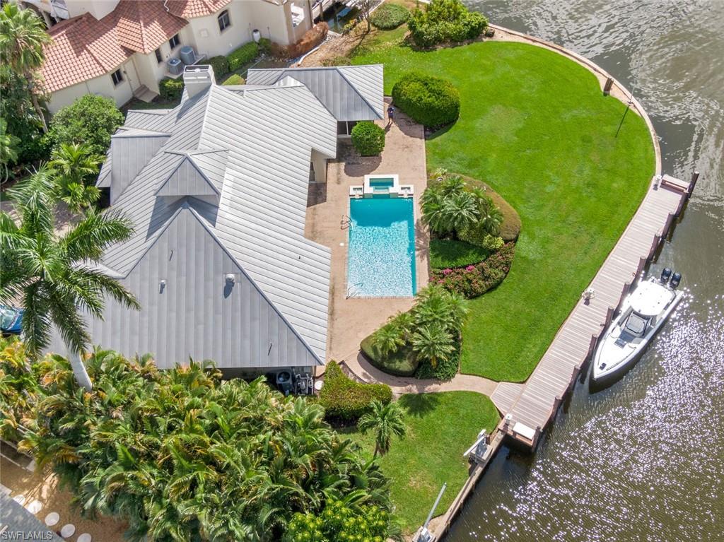 AQUALANE SHORES - Residential