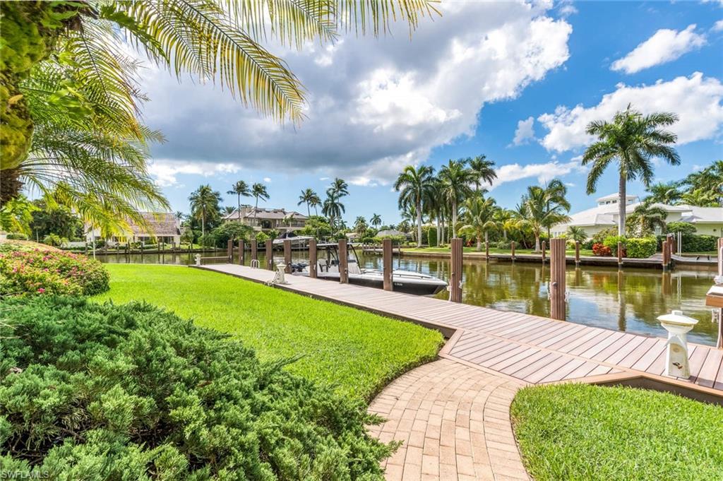 AQUALANE SHORES - Residential