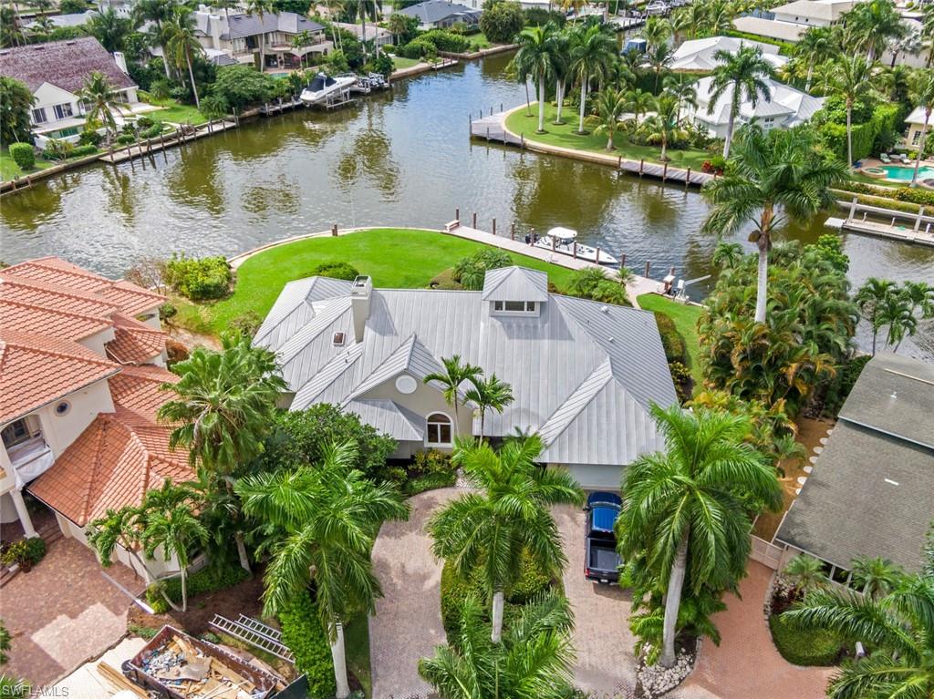 AQUALANE SHORES - Residential