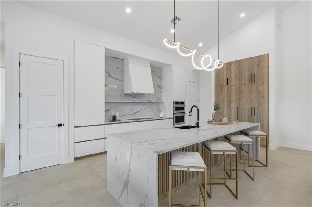 NAPLES PARK - Residential