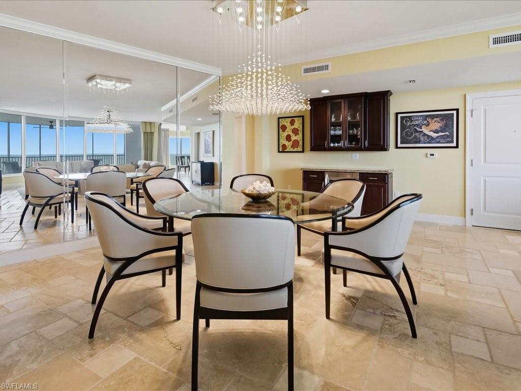 1050 Borghese LN 1004