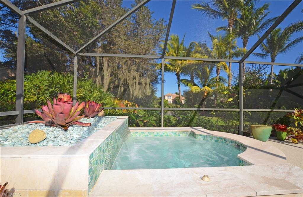 AUTUMN WOODS - Residential