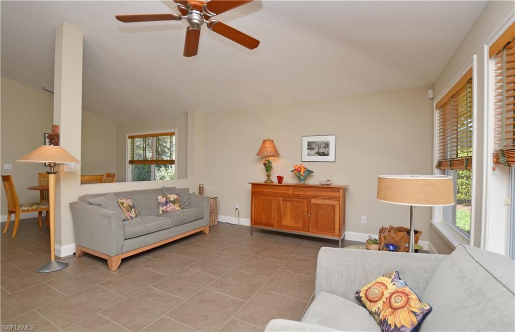 AUTUMN WOODS - Residential