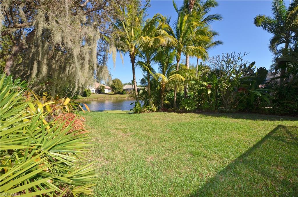 AUTUMN WOODS - Residential