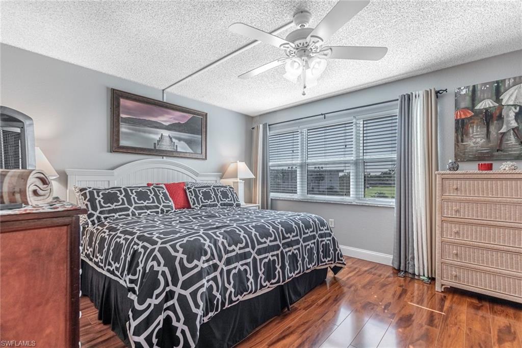 SEVEN LAKES - Residential